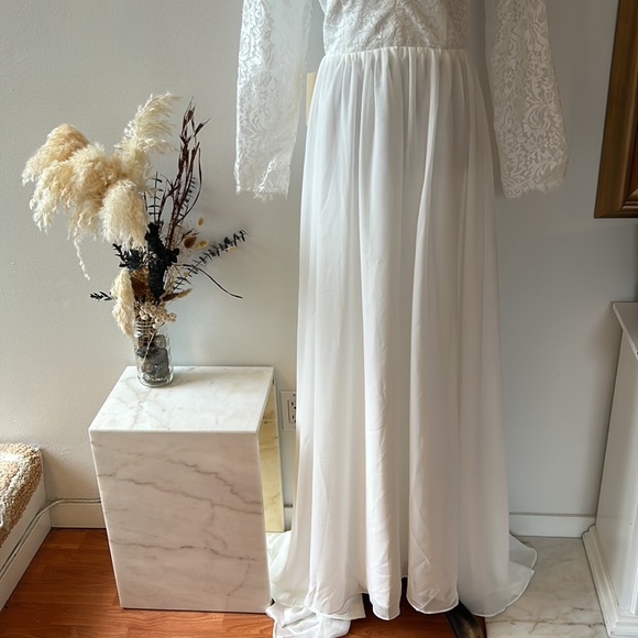 Light in the Box Bridal Gown - Picture 4 of 11